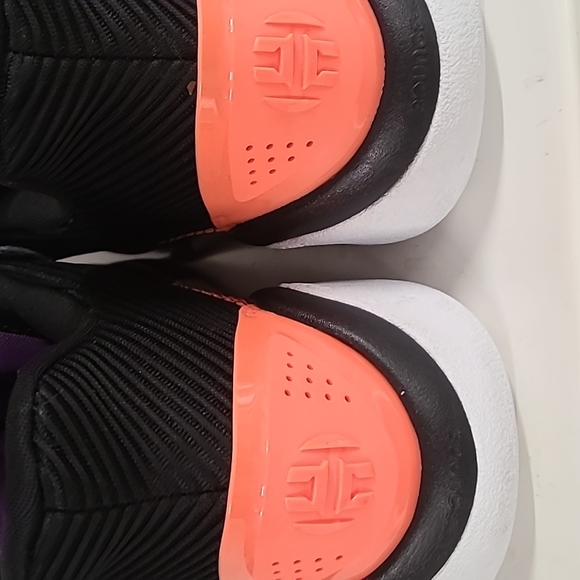 Adidas Harden Stepback Men's Basketball Size 18 Shoe - Picture 3 of 11